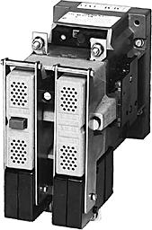 PKG başına yaklaşık ağırlık Anma Doğru akım motorlarının güçleri Tip akımı I 3 e ) 110 V 0 V 0 V 600 V 750 V A kw kw kw kw kw NO NC V kg 3TC den 3TC56 ya kadar -Kutuplu Kontaktörler- 0 V a kadar anma