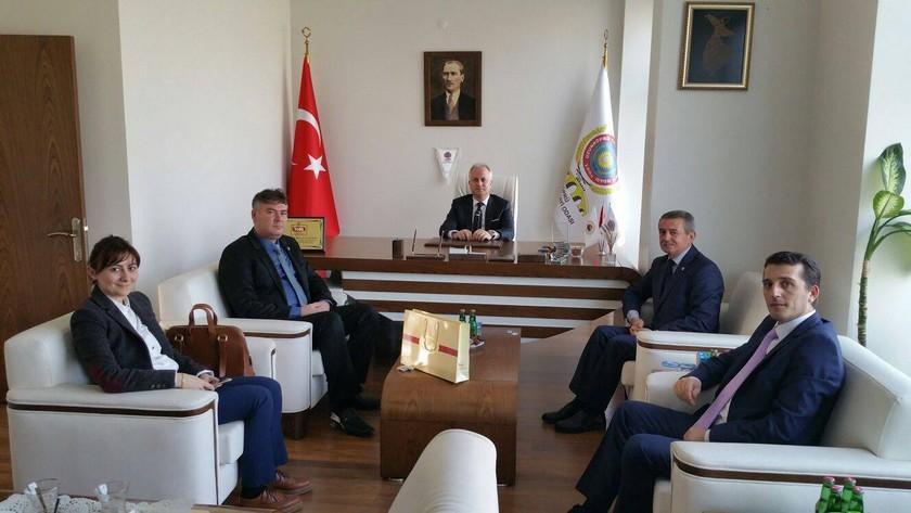 ederek UTSO Yönetim Kurulu Başkanı Ercan İhtiyar ile görüştüler.