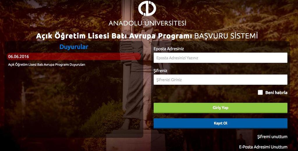 Sistem iki aşamadan oluşmaktadır. Birinci aşamada Kayıt Ol linki ile sistemde kendinize ait bir hesap oluşturulur. Bu aşama kılavuzda 2. Yeni Üyelik Giriş İşlemleri linkinde açıklanmaktadır.