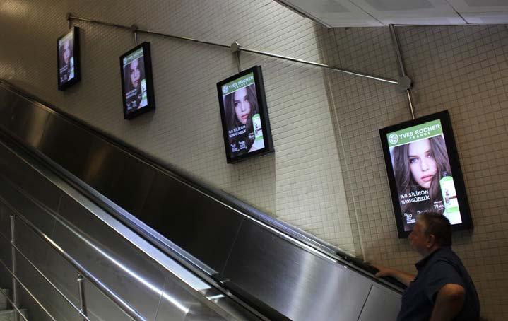 pano Yves rocher Metro