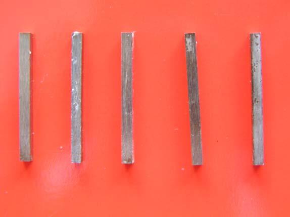 Tetric Ceram, Charisma ve Protemp 3 Garant Örneklerinin Hazırlanması Bükülme direnç testi için 5 adet 25x2x2 mm boyutlarında paslanmaz metal çubuklar hazırlanmıştır (Şekil 10).