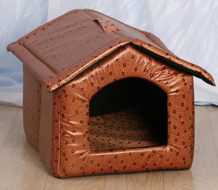 Materyal ve Araçlar : Evcil Hayvanımızn Evi İçin Duvar Tasarımı Öğrencilerimin işlediğimiz konudaki kumaşların özelliklerini daha iyi öğrenebilmeleri için söyle bir kurgu tasarladım: Evcil bir