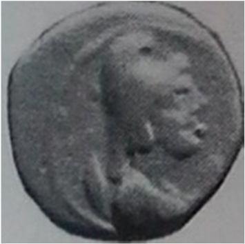Arka yüz: Kenarda COLONIAE CAES ANTIOCH yazısı; ayakta cepheden