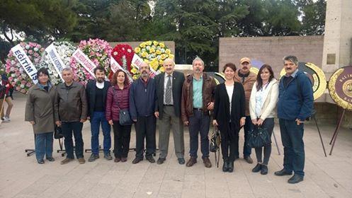 Balıkesir Tabip Odası olarak Cumhuriyet Bayramı için Atatürk Anıtına çelenk sunma