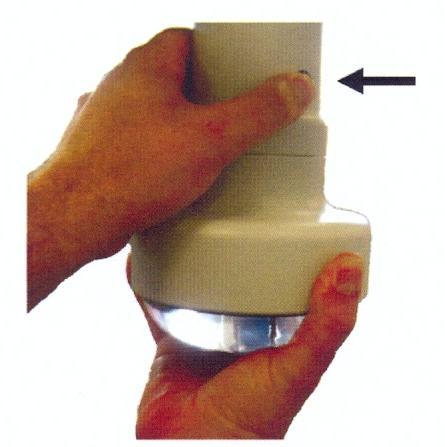 Tutucu mekanizması bırakıldıktan sonra, dikkatlice aşağıdan elektrotu çıkarın (Resim 6).