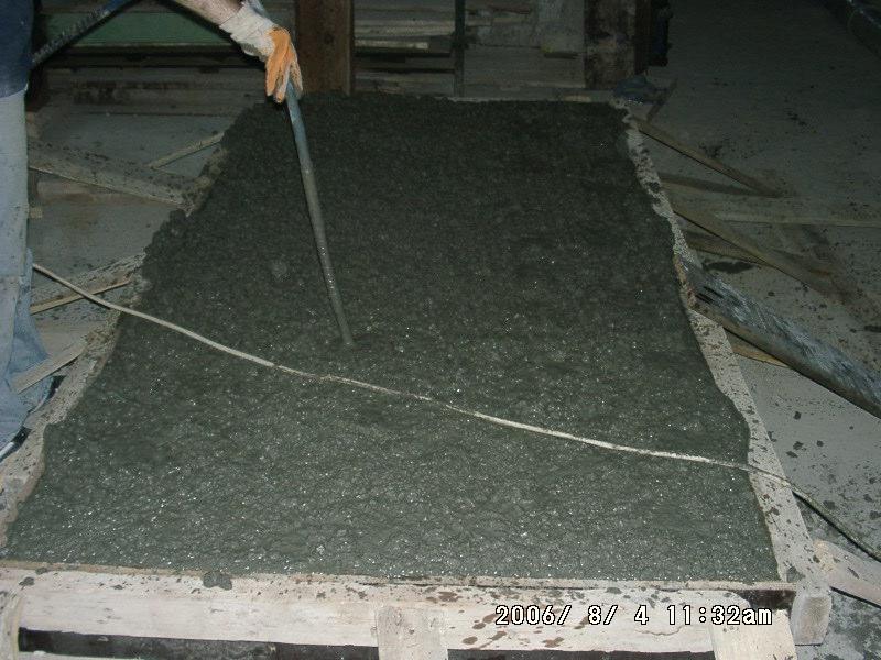 1 de, beton karışımı ise Tablo 3.2 de verilmiştir. Su/çimento oranı.