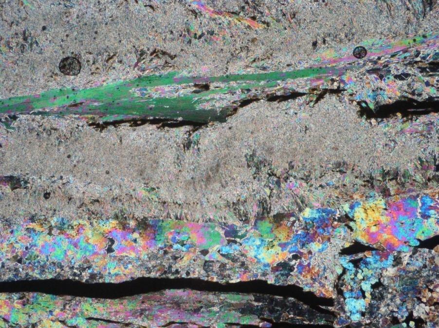 8 BMK-1 Sondajı 939,85 m deki 8-8 numaralı üleksit-kolemanit-kalsit minerallerine ait ince kesit görüntüsü.