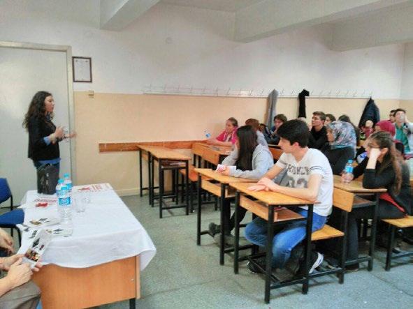 Şube ve Temsilciliklerimizde Gündem Meslek Tanıtımına Katıldık 13 Nisan 2016 tarihinde Sıdıka Rodop Anadolu Lisesinde Şube Yönetim Kurulu üyemiz İ. Uğur TOPRAK ve E.