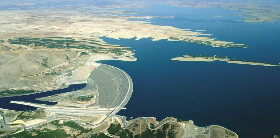 10 ÇED YÖNETMELĠĞĠ Ek-1 Göl hacmi 10 milyon m 3 ve üzeri olan