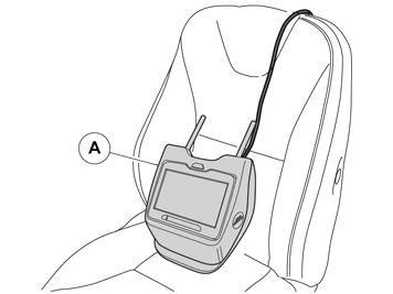 40 Kullanın:, Elektrik bandı IMG-372824 41 Kablo bağını koltuk başlığının iç kaplamasından geçirin Kablo bağını döşemenin ince köpüğü