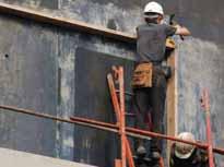 Newkim Astarlar ve Teknik Likit Grupları 83 Kalıp Yağı Ahşap / Çelik ve Plywood Ürün Tanımı Taze beton ile kalıp arasında oluşacak yapışmaları engelleyerek, kalıbın betondan daha kolay ayrılmasını ve