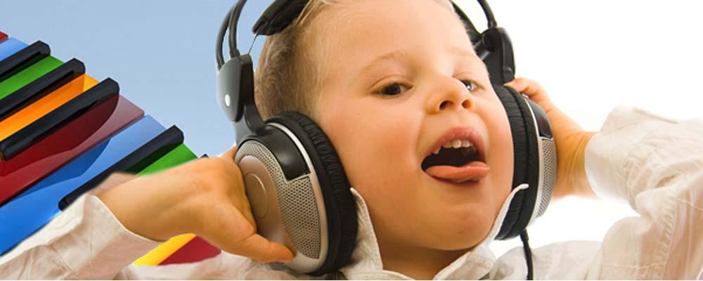 Konuşma algısı: Çok küçük bebekler konuşma seslerini algılayabilir ve onları seslerinden ayırt edilebilirler.
