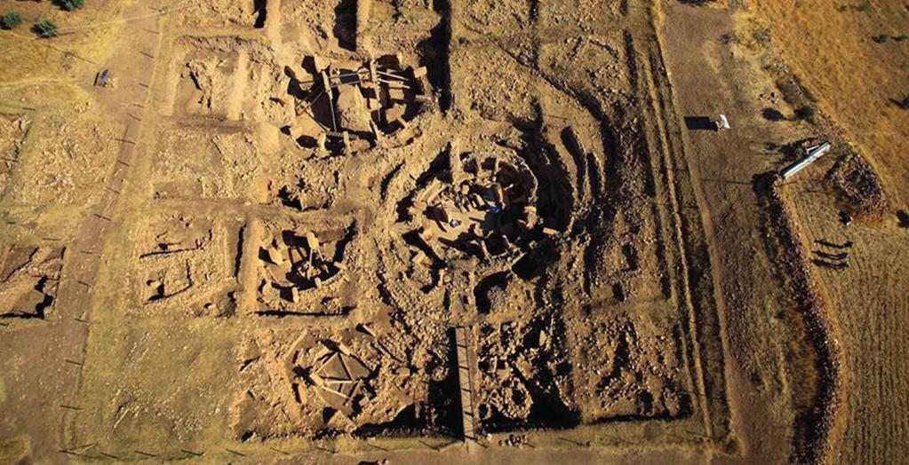 Göbeklitepe kültürel evrim tarihinde yepyeni bir çığır açtı. Bugüne kadar yaklaşık 90.