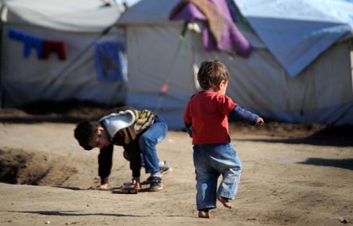 2.4. PSİKOSOSYAL DESTEK FAALİYETLERİ Şanlıurfa ili Akçakale ilçesinde 03 Ekim 2012 tarihinde Akçakale sınır kapısı yakınlarına Suriye den atılan bir top mermisi düşmüş, 5 kişi hayatını kaybetti.