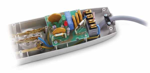 5mm 2 iletken kablo Termik sigorta Darbe gerilimine karşı şok korumalı, varistörlü özel tasarım filtre Yarı iletken özel komponent Bağlantı kelepçesi Uluslararası standartlara