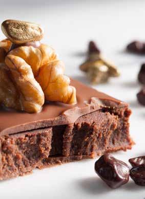 ÇITIR ÇİKOLATALI FINDIKLI BAR Hazırlayan: Alexandre Bordeaux, Chocolate Academy Merkezi Wieze/Belgium Müdürü 367 g krema 50 g sorbitol 59 g glikoz