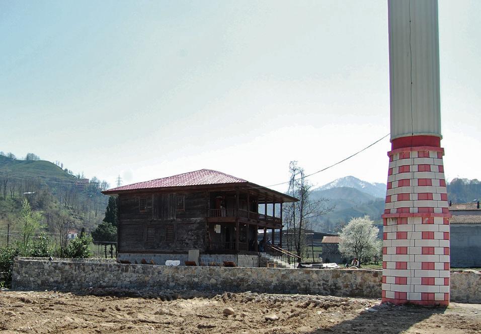 Vakıf Restorasyon Yıllığı Yıl: 2012 Sayı: 4 Rize - Kalkandere Hüseyin Hoca Köyü Sahil