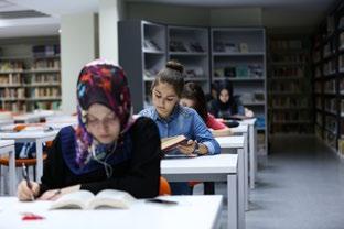 Ulaşım Öğrencilerin Türkiye ye ilk geliş ve ülkelerine son dönüş ulaşım masrafları ile yılda bir kez ülkelerine gidiş-dönüş ulaşım masrafları Vakıf tarafından karşılanmaktadır.