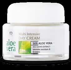 Sonrasında dilediğiniz Aloe Vera yüz bakım ürününü kullanın.