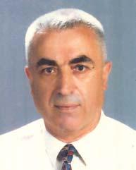 Kemal Kurt 1950 yılında Gümüşhane-Torul da doğdu. 1975 yılında Ankara Devlet Mühendislik ve Mimarlık Akademisi İnşaat Bölümü nden mezun oldu.