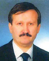 1979 yılında Emekli Sandığı İnşaat ve Emlak Daire Başkanlığı İzmir Şube Müdürlüğünde kontrol ve denetim mühendisi olarak, 1995 yılında Bursa Şube Müdürlüğünde kontrol amiri ve denetim başmühendisi