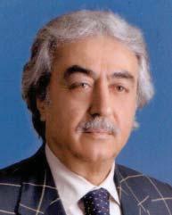Mehmet Selek 1948 yılında Konya da doğdu. 1975 yılında İstanbul Devlet Mimarlık ve Mühendislik Akademisi Işık tan mezun oldu. Mesleğe kendi kurduğu proje bürosunda başladı.