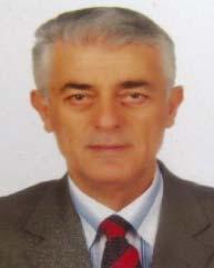 Feridun Azak 1945 yılında Kastamonu-Çatalzeytin de doğdu. 1975 yılında İstanbul Devlet Mühendislik ve Mimarlık Akademisi Yıldız Mühendislik Yüksekokulu ndan mezun oldu.