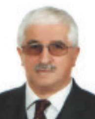 1986-1990 yılları arasında özel bir şirkette çalıştıktan sonra Balıkesir Bayındırlık ve İskân Müdürlüğü nde görev aldı. 2004 yılında emekli oldu. Ali Şakir Demiral 1950 yılında Artvin-Borçka da doğdu.