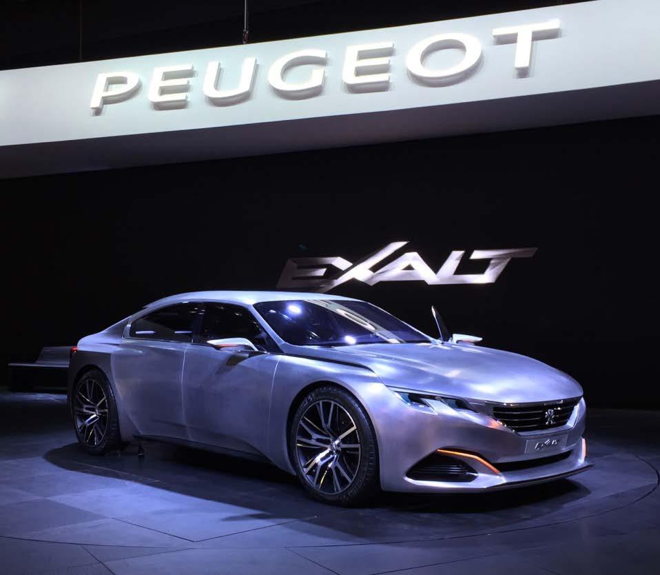 FUAR PARIS MOTOR SHOW 2014 RENAULT PEUGEOT Yeni Peugeot 508 yeni tasarımı ve motor seçenekleri ile köklü bir değişim gösteriyor ve markanın gelecekteki modellerine imza atacak yeni ön yüzünü