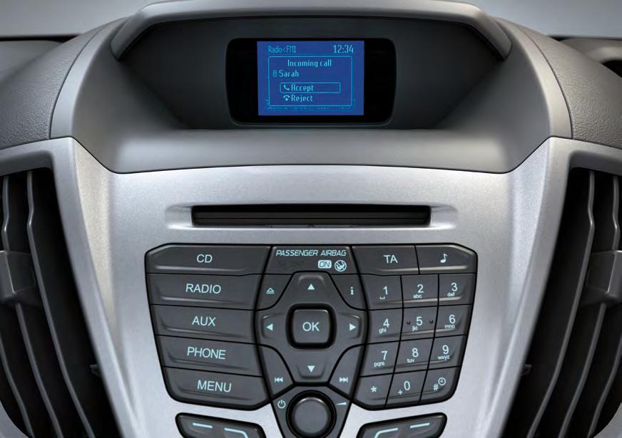 14+1 / 17+1 modellerde mevcuttur) Muhtelif eşya bölmeleri Sürgülü kapıda biniş yeri ışıklandırması Kolay temizlenebilen kauçuk yer döşemesi Deri direksiyon simidi Ford SYNC Hız kontrol sistemi