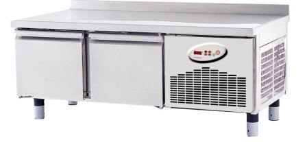 Teşhir Buzdolapları 230 SOGUK DOLAPLAR Model İç Sıcaklık Kapasite Gerilim Ölçüler Paket Ölçüsü Ağırlık Fiyatı C Lt. W Cm. Cm. Kg. DSP-140-0,+4 5 Ad.