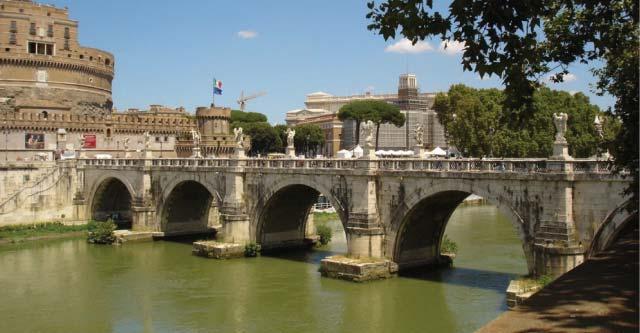 köprülerinden birisi olan Vecchio
