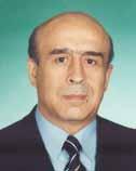 İsmail Samancıoğlu 1946 yılında Kayseri de doğdu. 1972 yılında İstanbul Devlet Mühendislik ve Mimarlık Akademisi Işık Meslek Yüksekokulu ndan mezun oldu.
