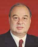 Ateş Baykal 1948 yılında Ankara da doğdu. 1972 yılında Karadeniz Teknik Üniversitesi nden inşaat yüksek mühendisi olarak mezun oldu. 1976 özel bir şirket kurdu ve sayısız taahhüt işine imza attı.