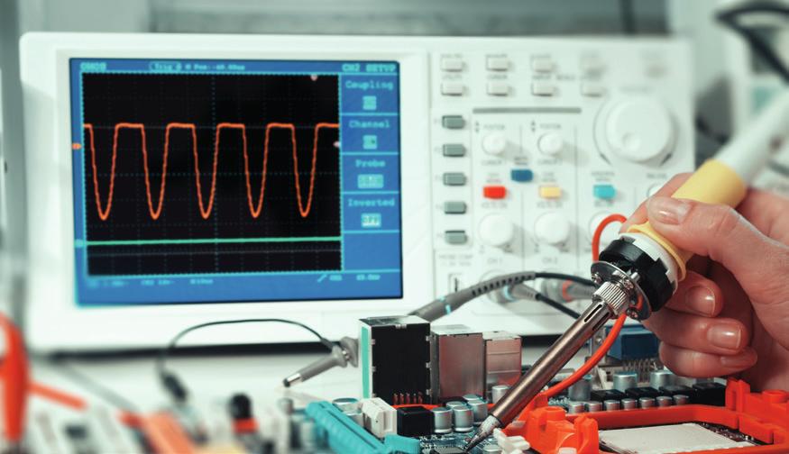 BÖLÜM HAKKINDA Elektrik - Elektronik Mühendisliği Elektrik-Elektronik Mühendisliği, Mühendislik ve Doğa Bilimleri Fakültesi bünyesinde eğitim veren ve modern çağdaki gelişen teknolojiye öncülük eden