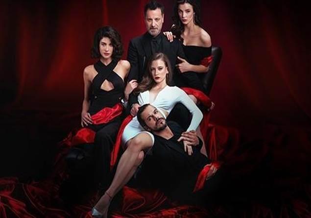 Fi, C21 Uluslararası Drama Ödülleri'nde Yarışacak Türkiye'nin yeni nesil online televizyonu Puhutv de yayınlanan, yapımcılığını Ay Yapım'ın yaptığı ve ilk sezonuyla olduğu gibi yeni sezonuyla da