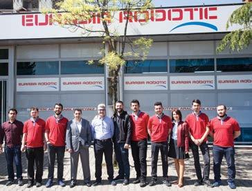BAŞARI ÖYKÜSÜ SEKTÖR ROBOT UYGULAMA Eurasia Robotic, 10 yıllık bilgi birikimi ile plastik enjeksiyon sanayine yönelik özel otomasyon sistemleri ile kalıp içi etiketleme (IML) robotları üretmektedir.
