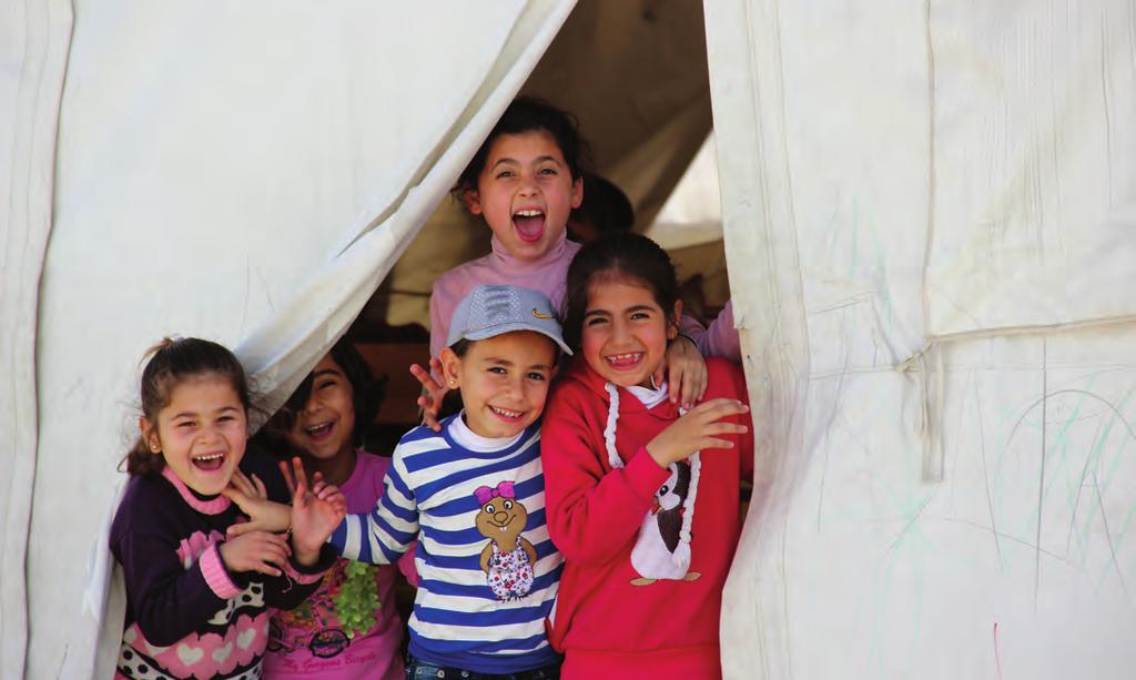 TÜRKİYE Bölgesel Mülteci & Dayanıklılık Planı 2016-2017 MEVCUT DURUM KORUMA UNICEF / YURTSEVER Geçici Koruma Yönetmeliği çerçevesinde Türkiye Hükümeti müdahalenin koordinasyonunu gerçekleştirmektedir