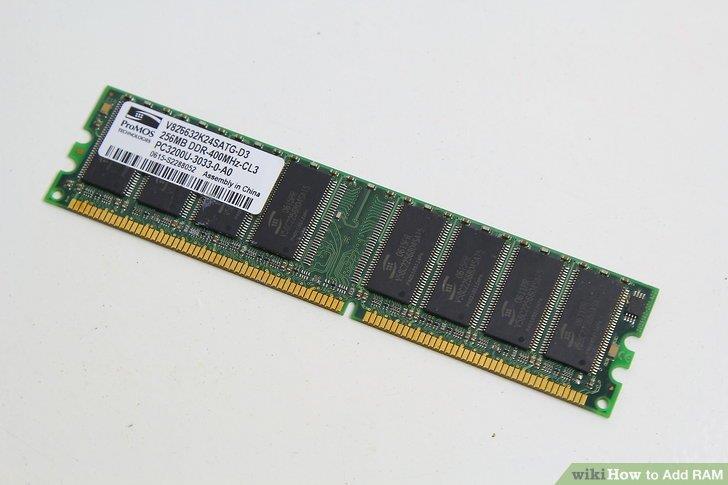 Random Access Memory(RAM) Güç kaynağı kapandığında RAM in içeriği silinir. Mikrodenetleyici çalışırken oluşturulan ve kullanılan geçici veriler ve geçici sonuçların depolanması için kullanılır.