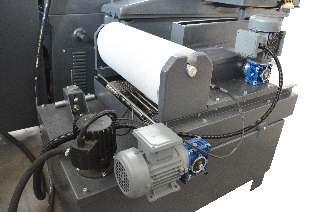 Servo-motor torku dikey hareket için 2,4 Motorlar Servo-motor gücü enine hareket için 0,75 Servo-motor devri enine hareket için 3000 Servo-motor tipi enine hareket için R88M-G75030H-S2