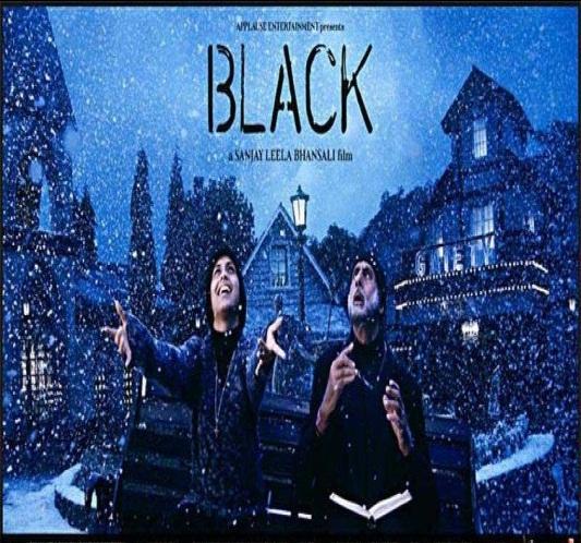 Bu ayın öneri filmi; Black (Siyah) Bu ayın öneri kitabı; Uçurtma Avcısı Emir ve Hasan, Kabil''de monarşinin son yıllarında birlikte büyüyen iki çocuk.
