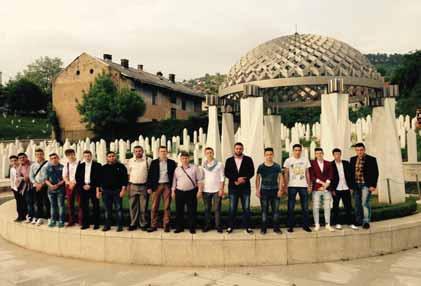 TURKCE Mezun öğrencilerinin gezi notları İHL İsa Bey Medresesi İştip Şubesinin 7. Nesil mezunları 14-20 Mayıs arasında Balkan gezisi düzenlediler.