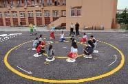 Ankara da oyun çizgileriyle donatılan okul bahçelerinde, coşku, paylaşım ve