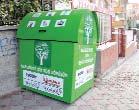 Keçiören Belediyesi; çevre kirliliğinin önlenmesi, atıkların geri dönüşüme kazandırılması ve bitkisel yağların toplanması amacıyla atık toplama kutularını her yere yerleştirmeye devam ediyor.