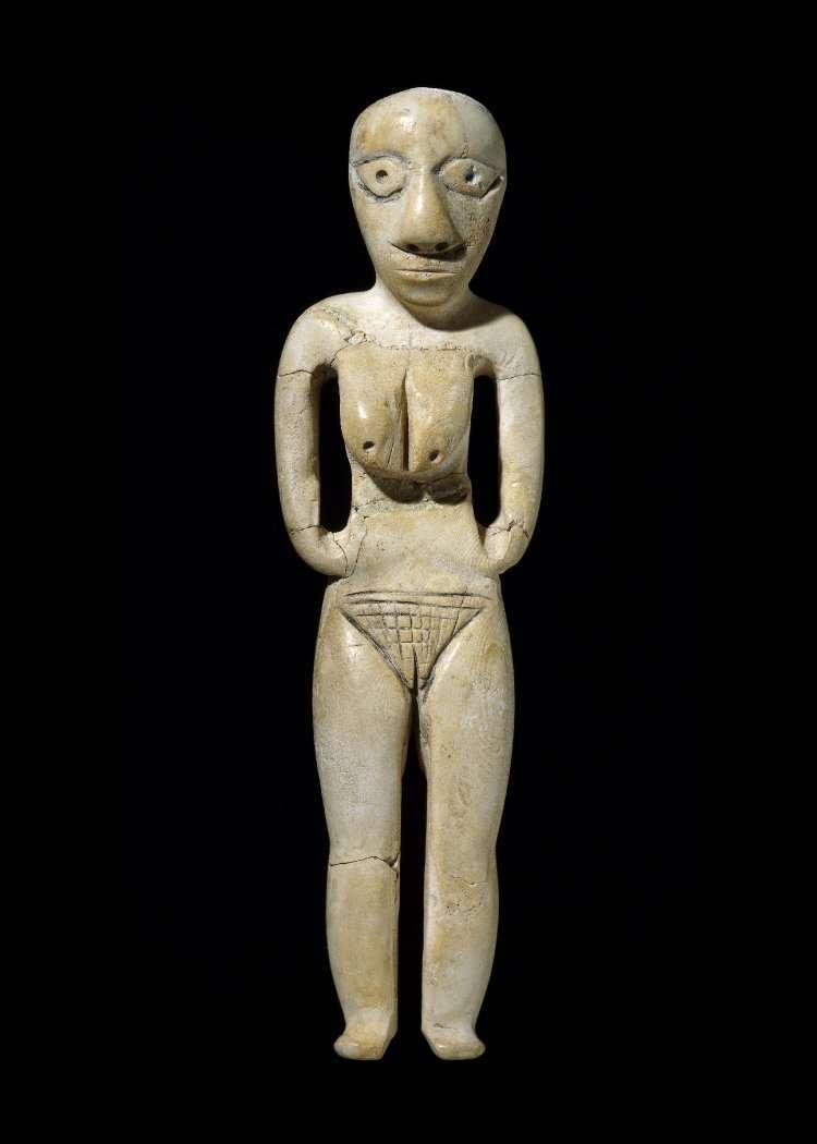 Prehistorik Dönem Fildişi oyulmuş kadın