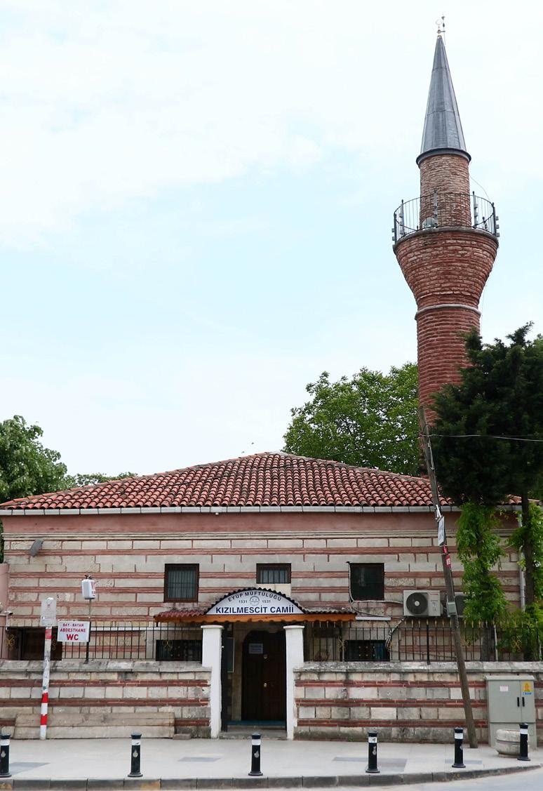 Eyüp Sultan Gezi Rehberi 20 KIZIL MESCİD Kesme Taştan, Büyülü Bir Mabed. 1581 de Kiremitçi Süleyman Çelebi tarafından inşa ettirilmiştir.