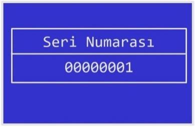 Cihaza enerji verildikten sonra Şekil 2.1 de gösterilen Seri Numarası ekranı gelir. PRG tuşu ile onaylanır ve ekrana Şekil 2.