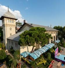 Farklı tasarımcıların stantlarına ev sahipliği yapan Bağlarbaşı Tasarım Pazarı, şehrin en sıcak ve samimi etkinliklerinden birine dönüştü.