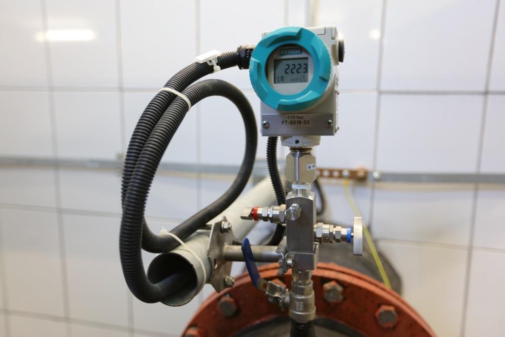 Seviye Sensörü ve limit sensörleri İçme Suyu SCADA Sistemi İçme Suyu Deposu Manevra Odası Depo haznelerine ayrı