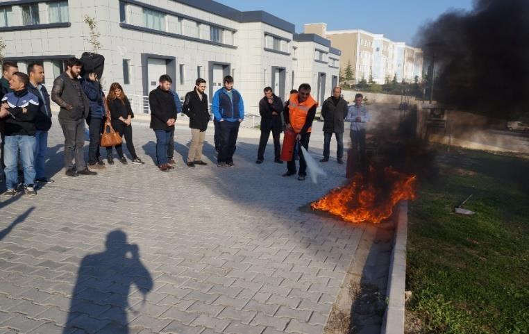 konusunda Sakarya Büyük Şehir Belediyesi İtfaiyesi ve